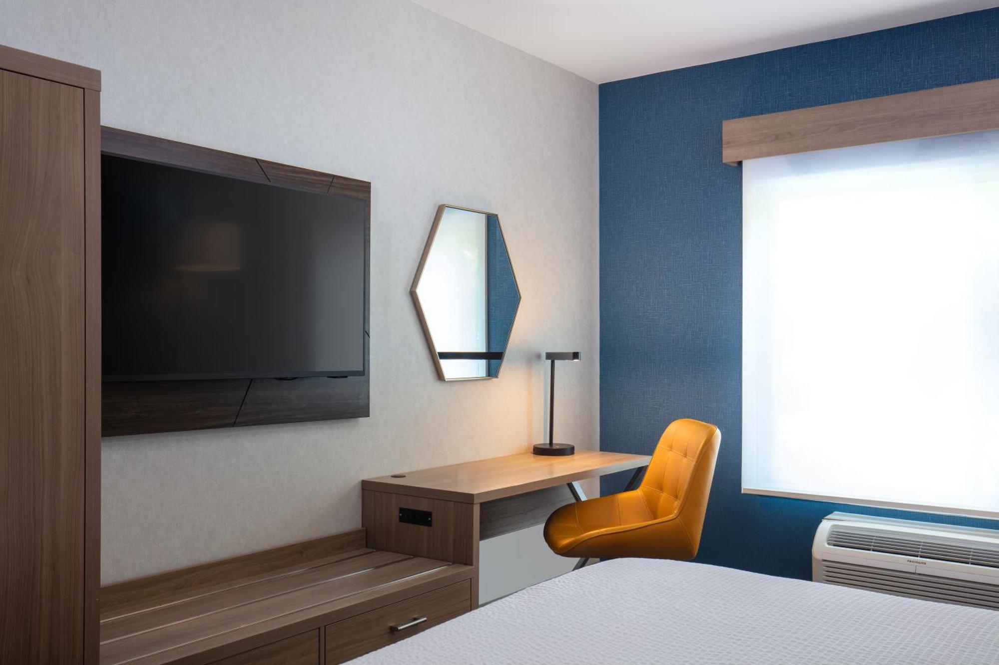 Holiday Inn Express Bothell By Ihg Exterior foto